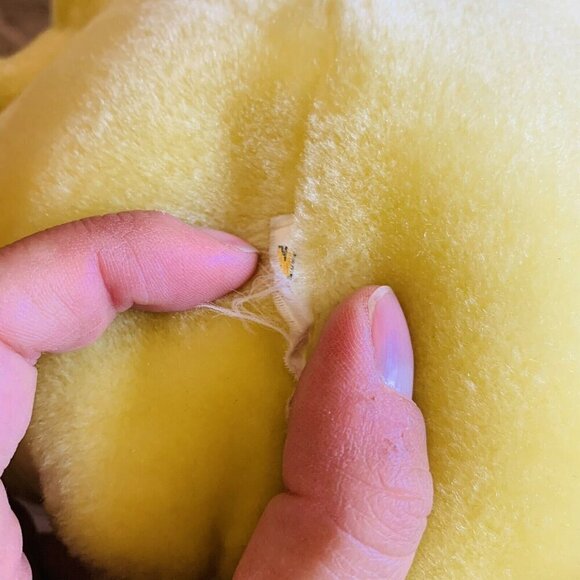 Vintage 1999 Pokemon Pikachu Backpack Fat 12" Plush by Nintendo RARE - Picture 9 of 13